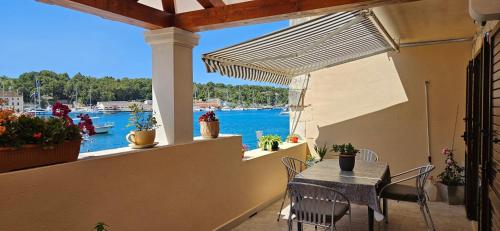 House Benbello — 4-Star Luxury Hotel in Milna, Croatia