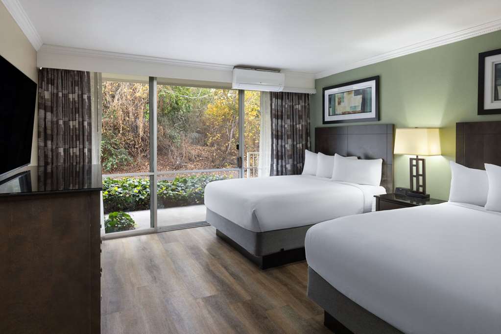 Travelodge by Wyndham Monterey Bay - photo 26