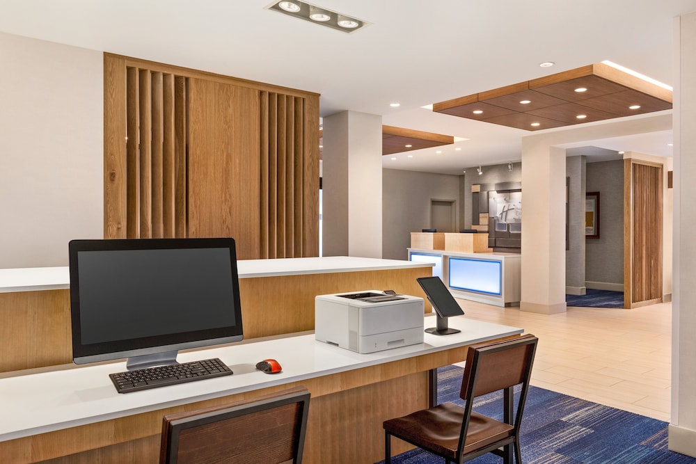 Holiday Inn Express Hotel & Suites Denver Airport by IHG - photo 22