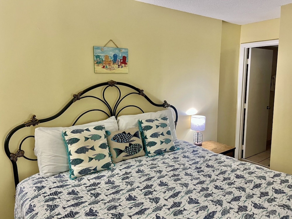 Royal Garden Resort 1401 3 Bedroom Condo by RedAwning - photo 7