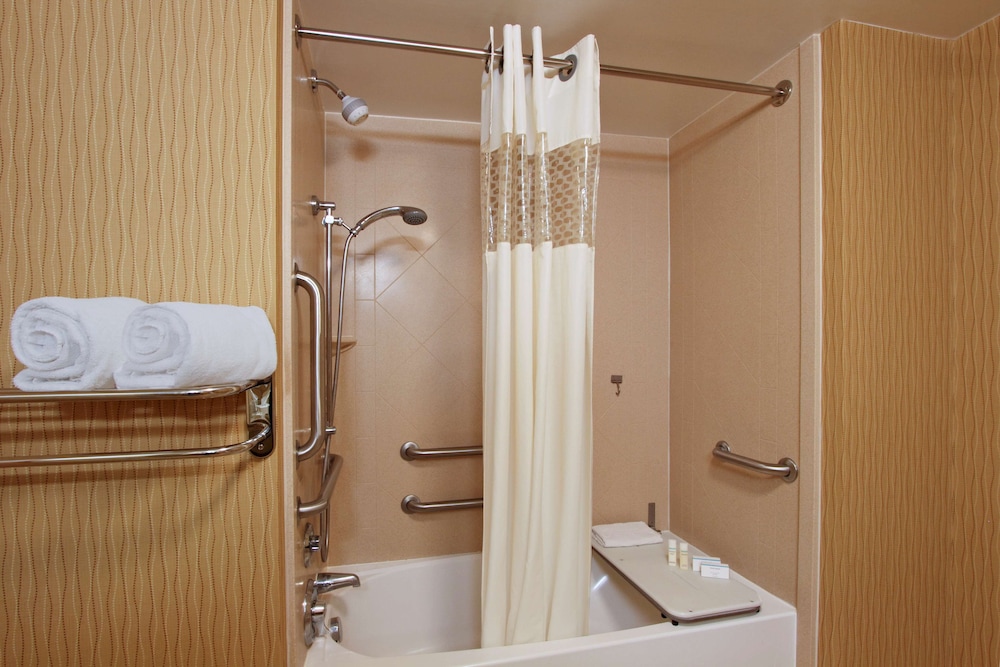 Hampton Inn & Suites Exmore Eastern Shore - photo 16