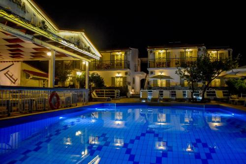 Villa Rosa — 4-Star Luxury Hotel in None, Greece