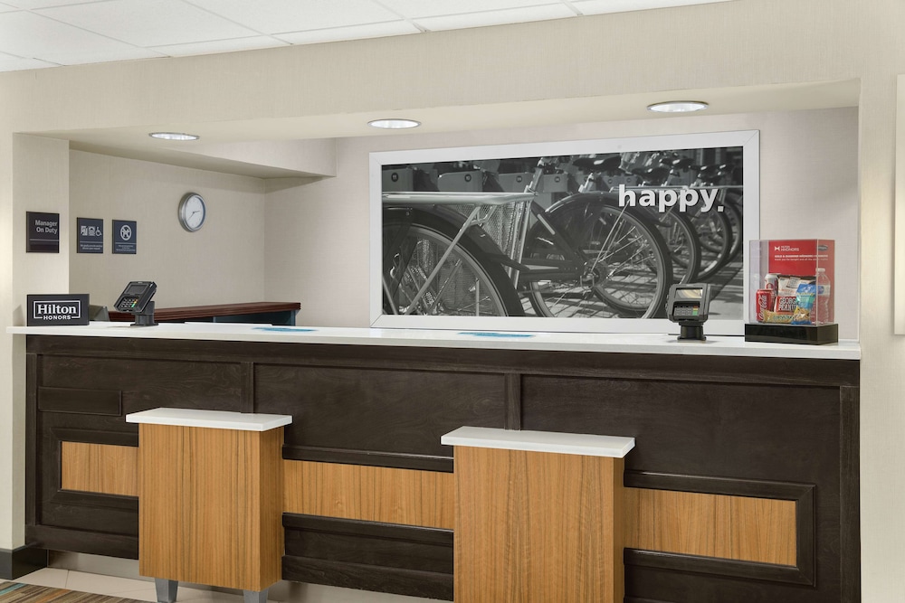 Hampton Inn Atlanta Newnan - photo 4