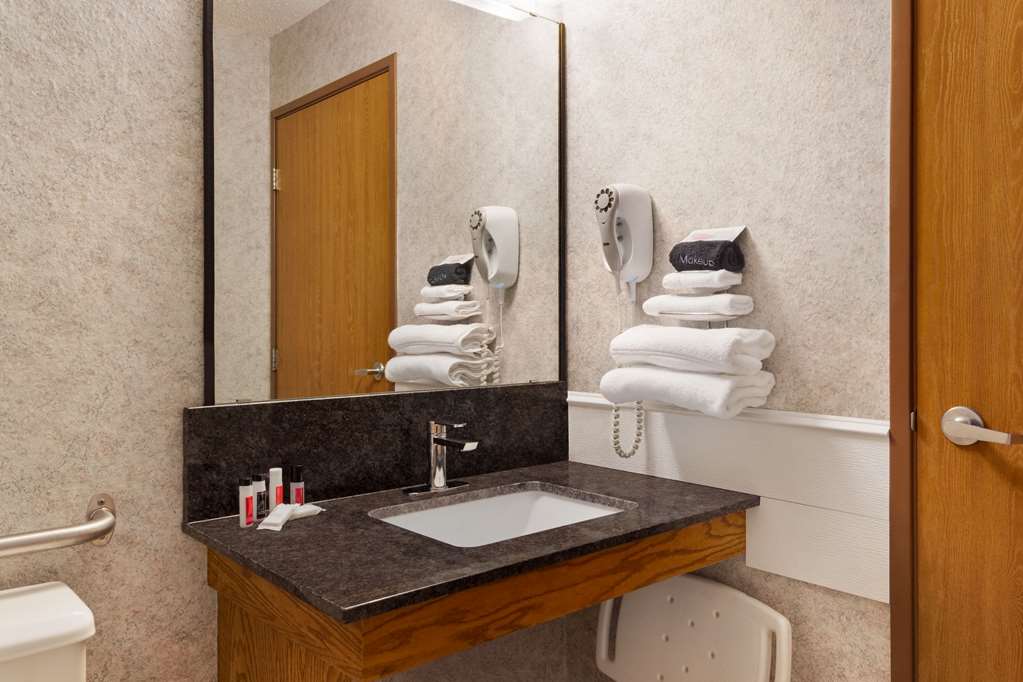 Days Inn by Wyndham Hurley - photo 19