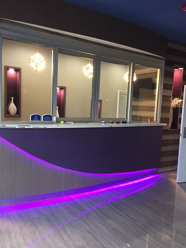 Hotel Blue Woodlands - photo 10