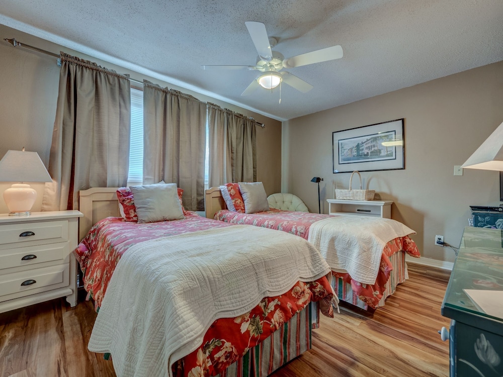 Queens Grant 657 - photo 2