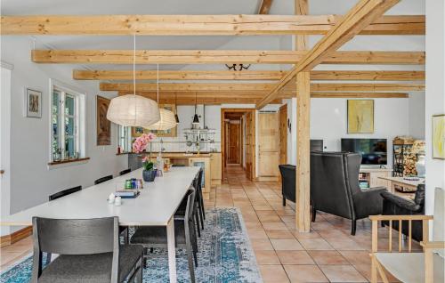 4 Bedroom Pet Friendly Home In Græsted — Graested — photo 4
