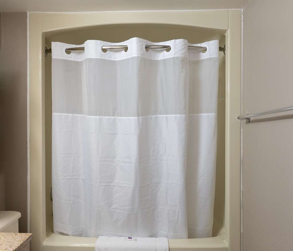 Motel 6 New Haven Branford CT - photo 12