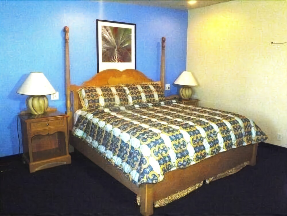 Long Beach Motel - photo 8