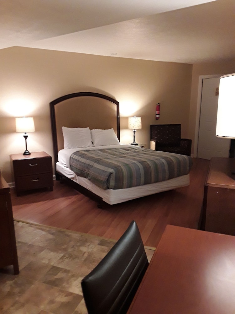 Ans Inn & Suites - photo 5