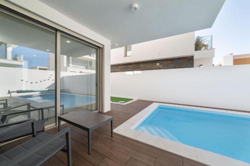 Villa Atlântico By SCH — 4-Star Luxury Hotel in Caldas Da Rainha, Portugal