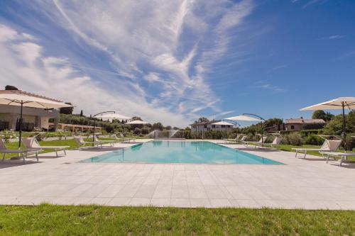 Menta e Rosmarino Rooms — 4-Star Luxury Hotel in Lazise, Italy