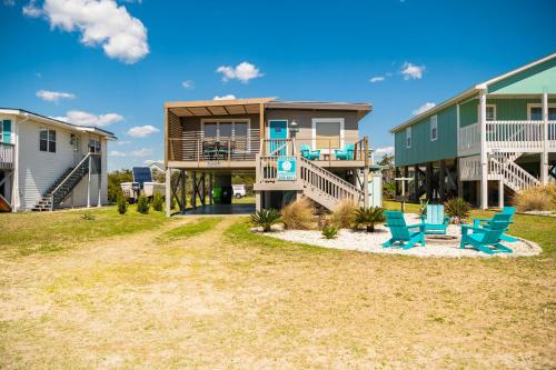 Conch West by Oak Island Accommodations - photo 20