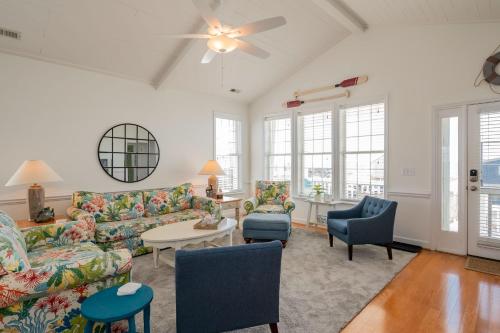 Sea Glass by Oak Island Accommodations - photo 9