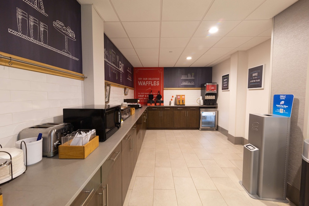 Hampton Inn Atlanta Peachtree City - photo 23