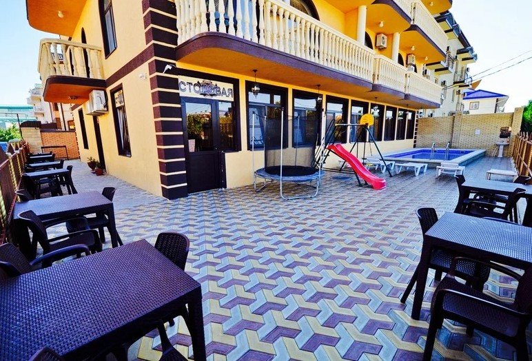 Kars - last minute hotel in Vityazevo