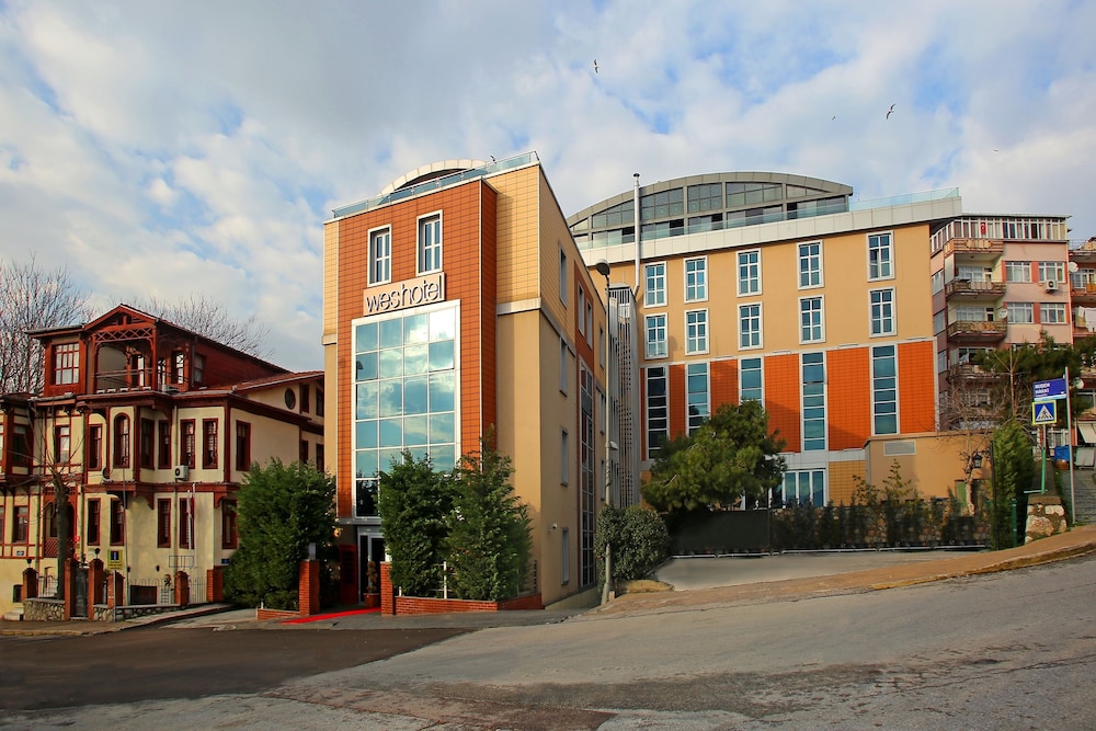 Wes Hotel Izmit in Izmit, Turkey