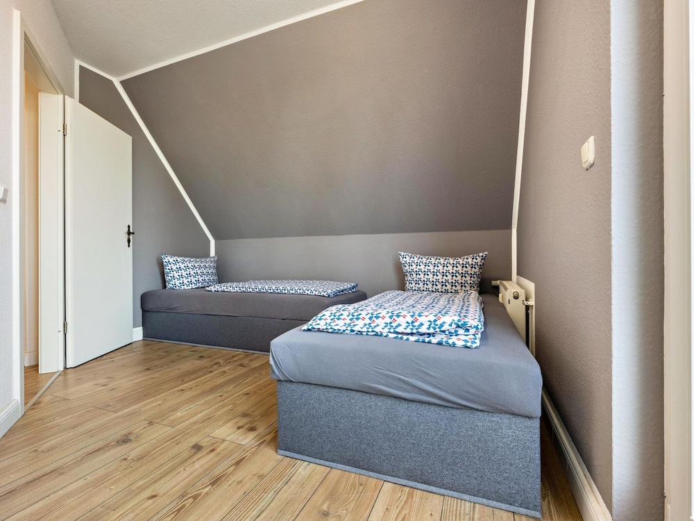 Apartment by Lake Muritz With Marina Views — Buchholz — photo 2