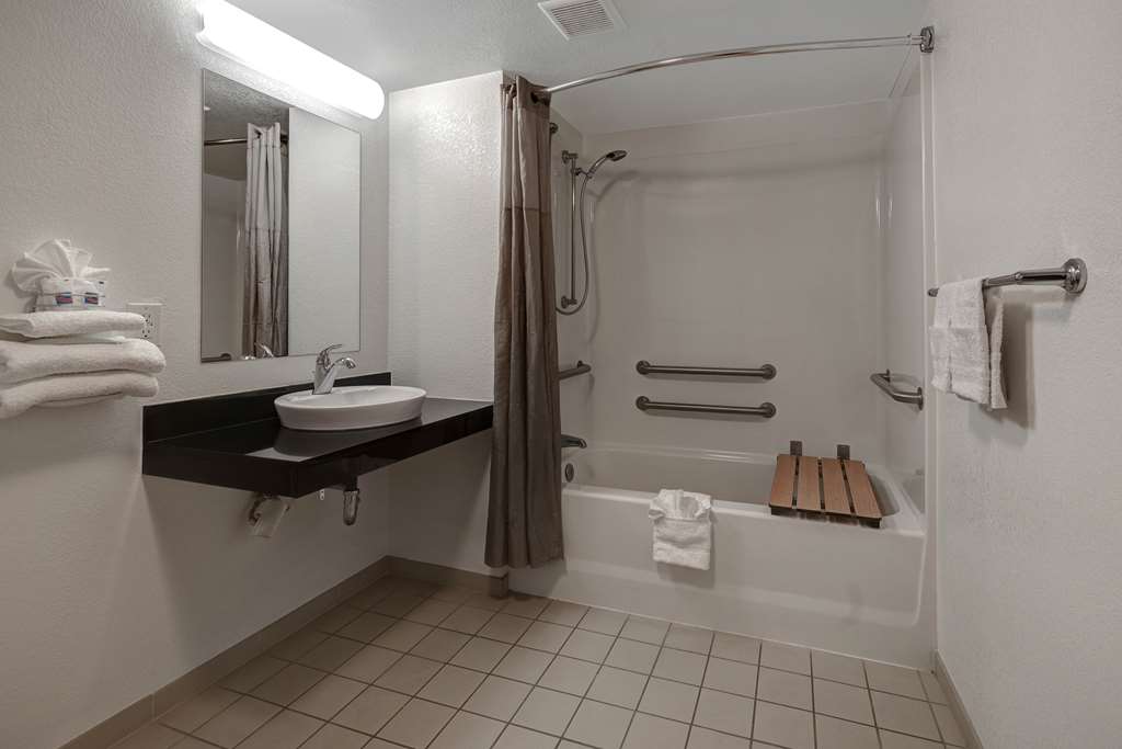 Motel 6 Lakeville MN South Lakeville - photo 20