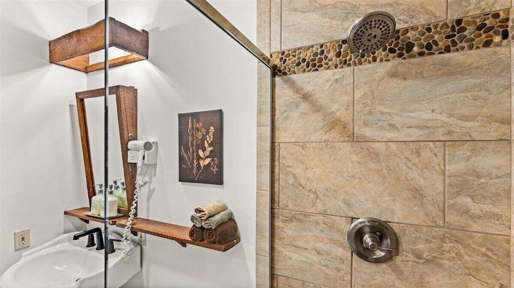 Laurel Valley Mountain Retreat - photo 174
