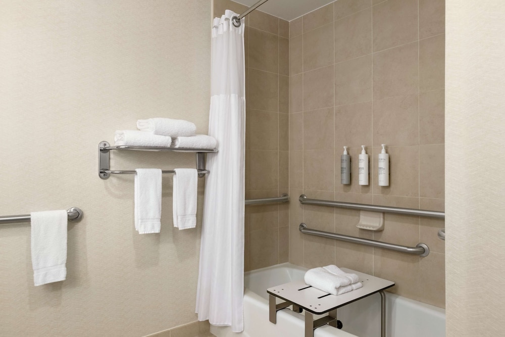 Hilton Garden Inn Palm Coast Town Center - photo 20