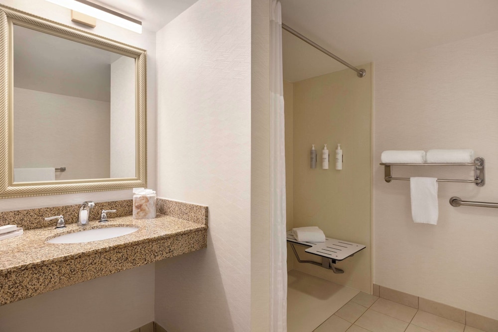 Hilton Garden Inn Fort Myers Airport FGCU - photo 28