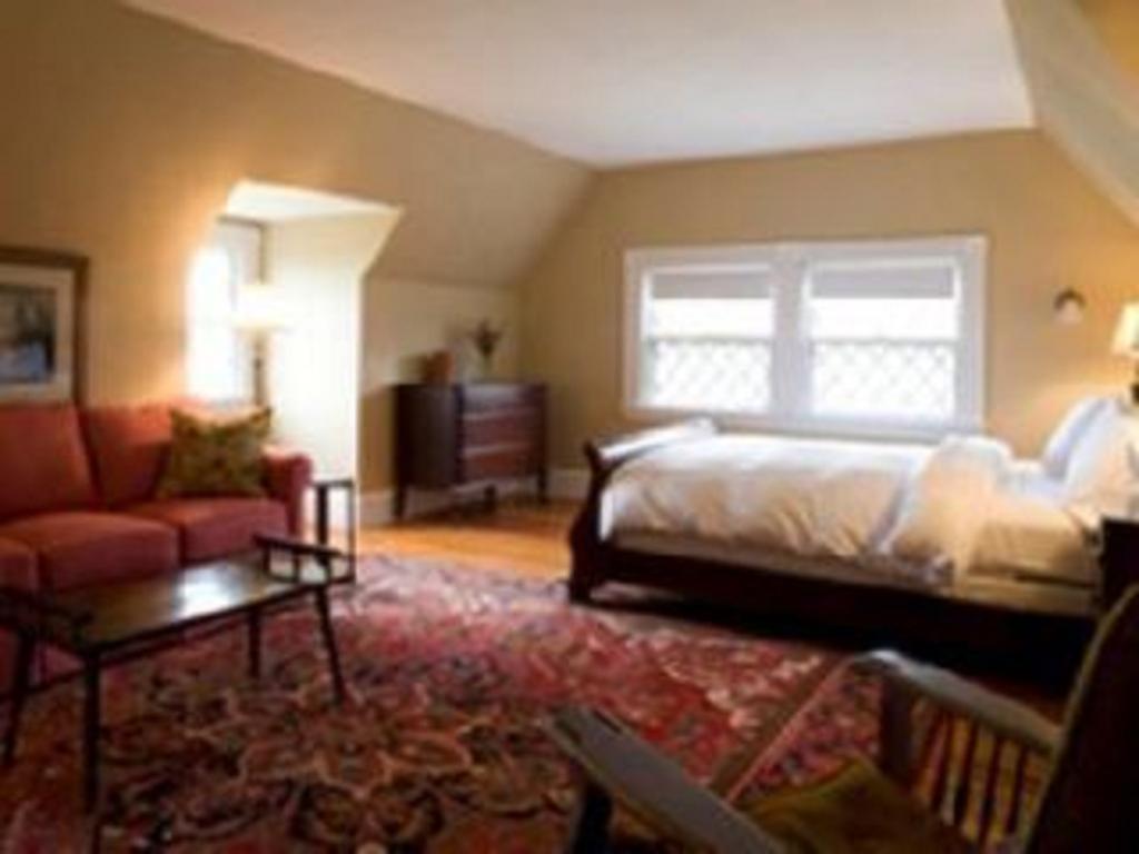 Manor Inn - photo 6