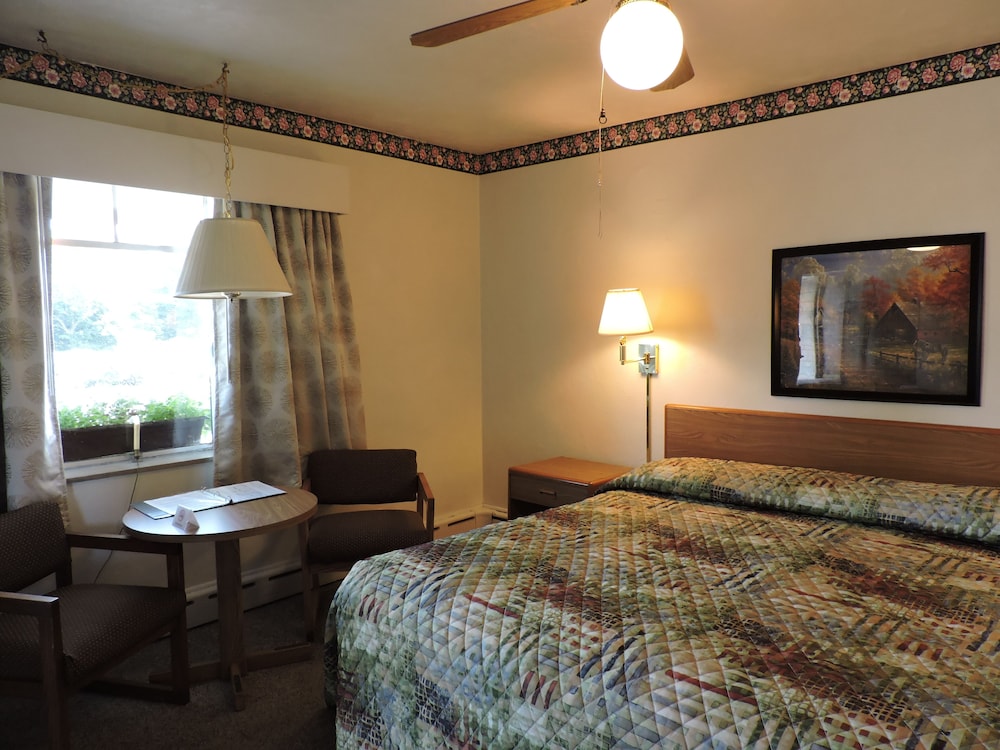 The Golden Inn - photo 20