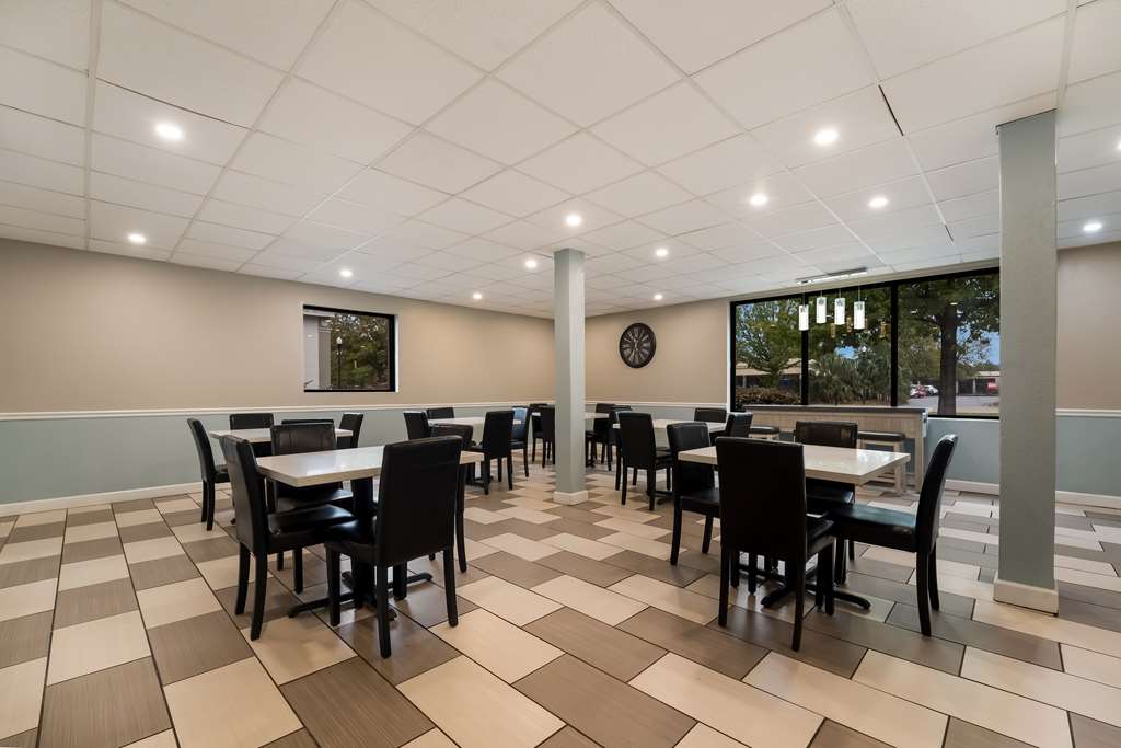 SureStay Hotel by Best Western Columbus Downtown - photo 28