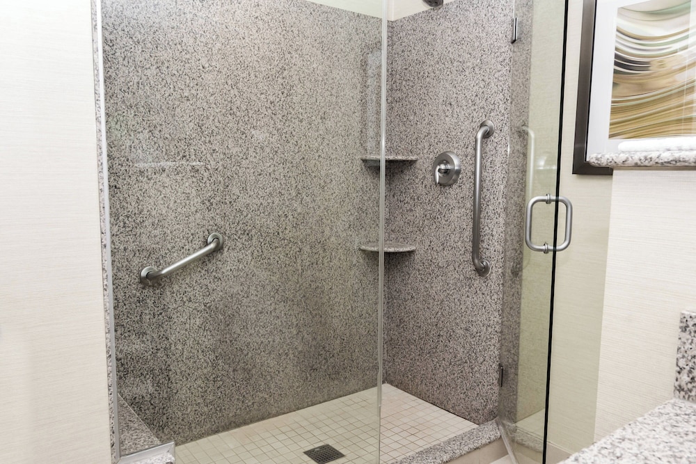 Courtyard Marriott Lafayette - photo 24
