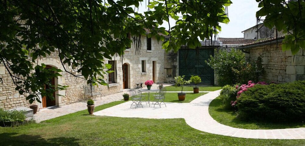 La Parenthese De Chalais — Chalais