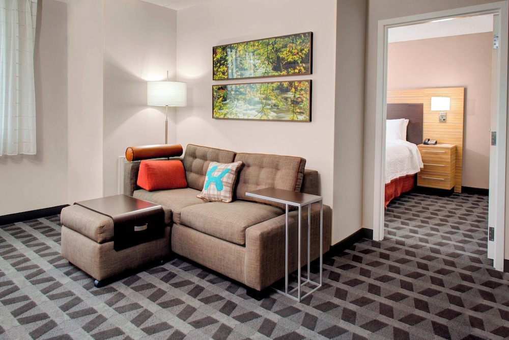 TownePlace Suites by Marriott Parkersburg - photo 9