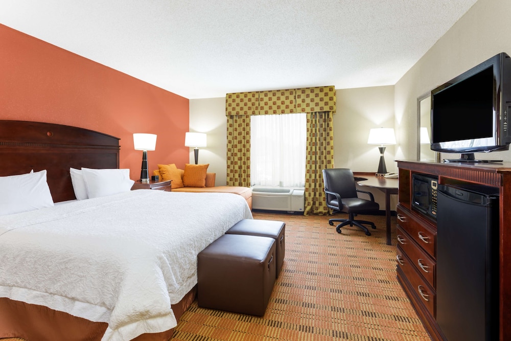 Hampton Inn Moss Point Pascagoula - photo 9