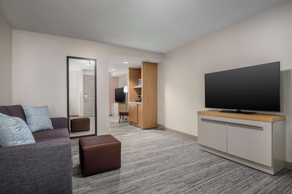 Hilton Garden Inn Great Falls - photo 38