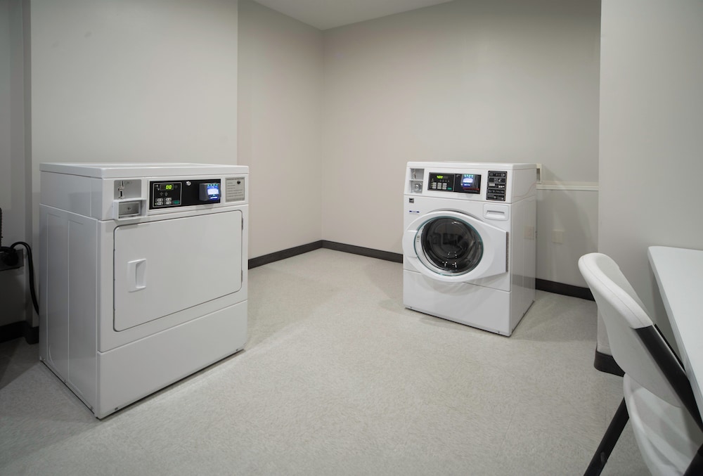 Holiday Inn Express & Suites Little Rock West by IHG - photo 15
