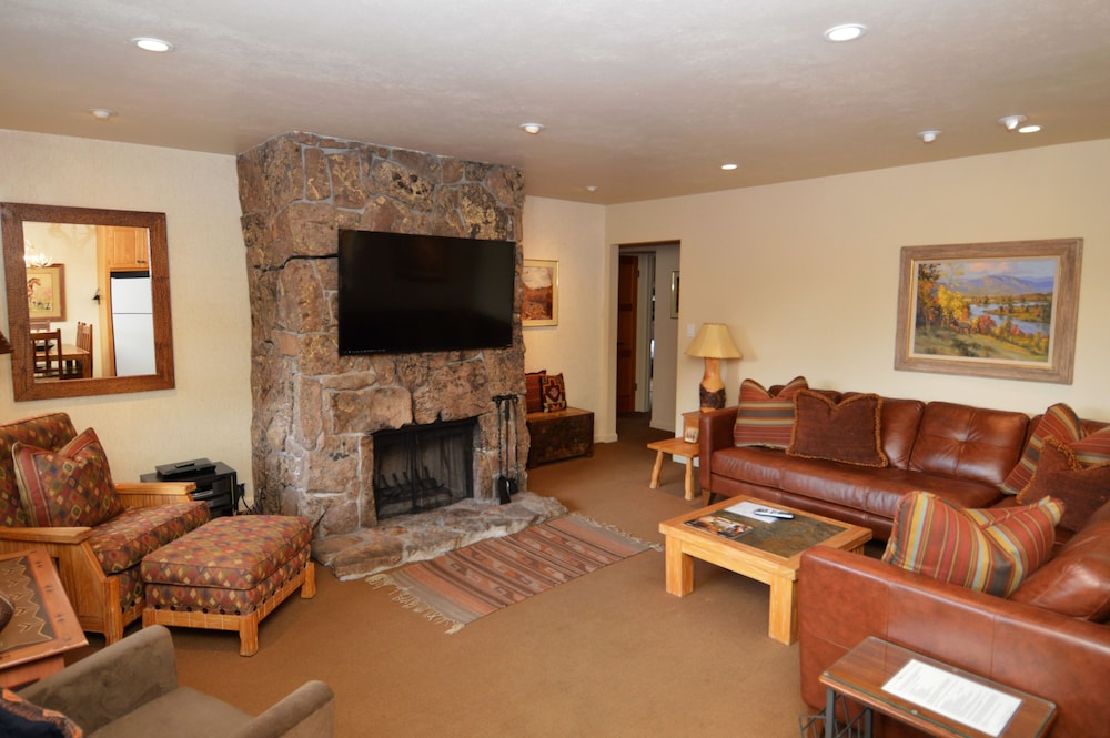Aspen Silverglo by Frias - photo 36