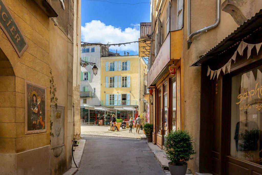 Provence Au Coeur Appart Hotels — Forcalquier
