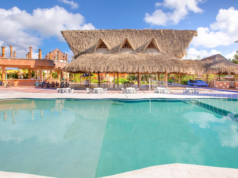 Hotel Hacienda Ixtlan in Cozumel, Mexico