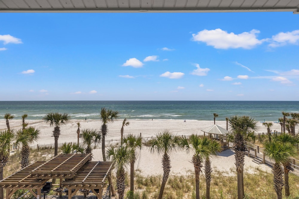 Sandpiper Beacon Beach Resort - photo 453