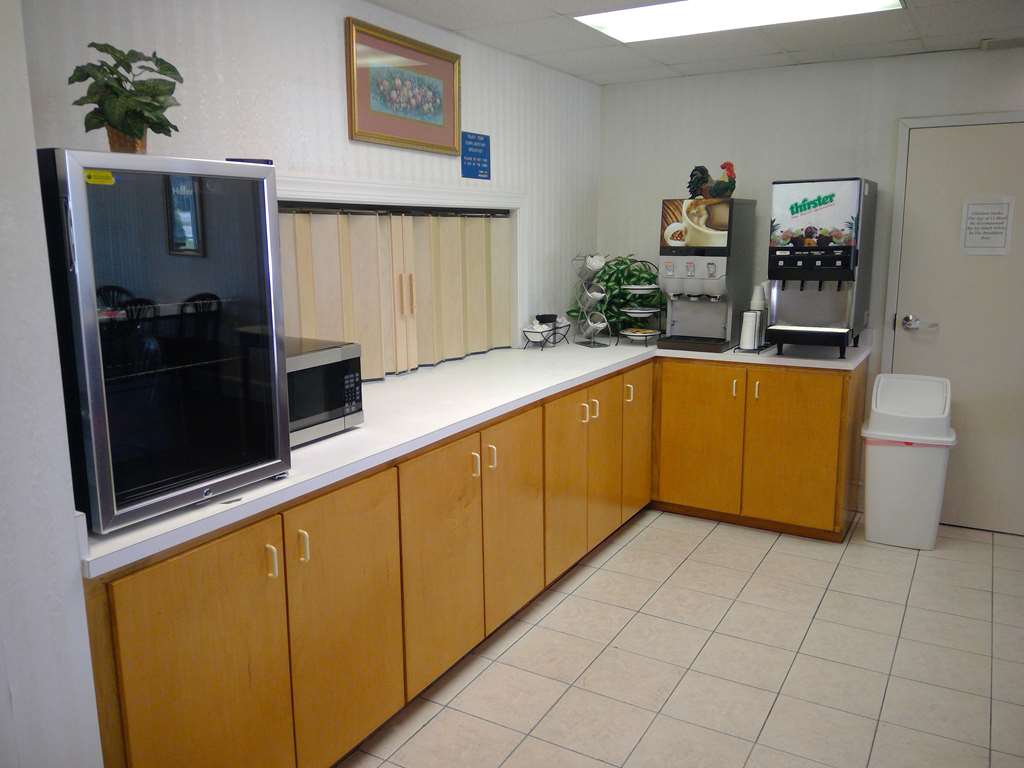 Americas Best Value Inn Kinston - photo 22