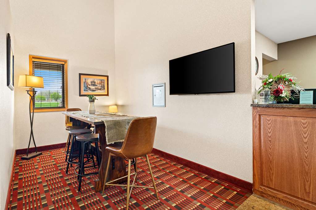 Best Western Vermillion Inn - photo 10