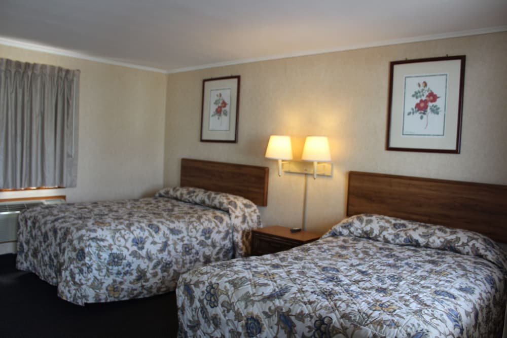Elm Motel - photo 10