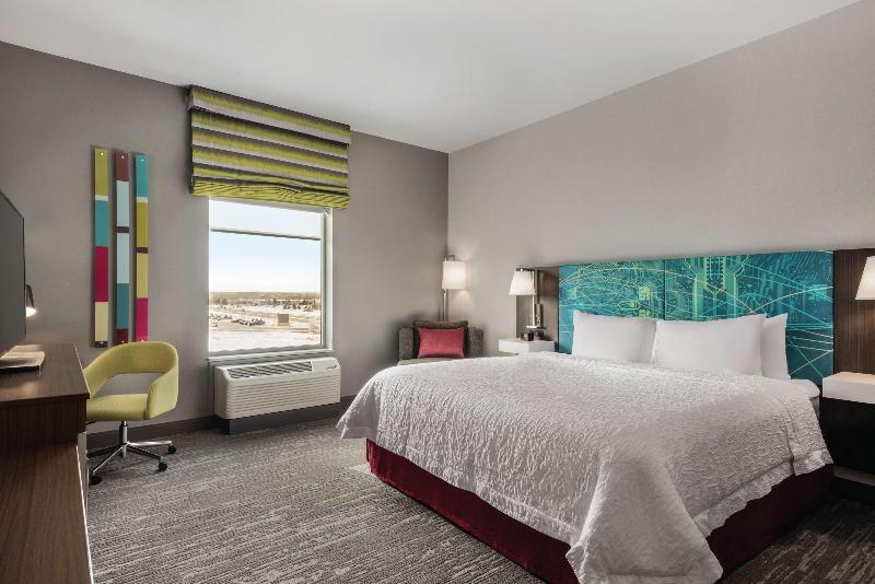 Hampton Inn Brooklyn Park - photo 38