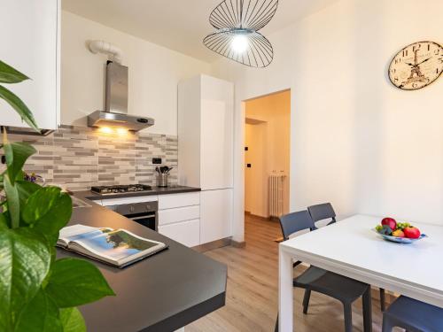 Apartment Antonio by Interhome — 4-Star Luxury Hotel in Bellano, Italy
