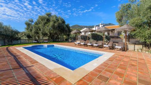 Finca del Rio Antequera La Higuera by Ruralidays - carbon neutral hotel in Antequera