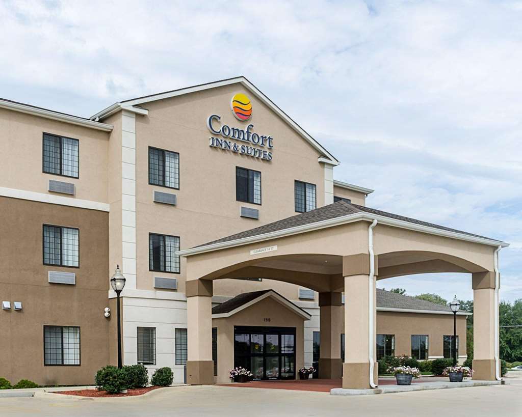 Comfort Inn & Suites Lawrence University Area - photo 4