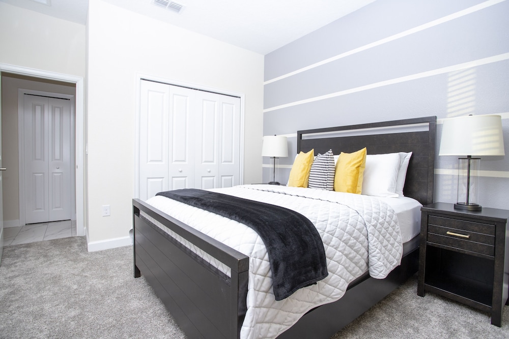 Gorgeous 5Bd Close to Disney @ Storey Lake 2734 - photo 4