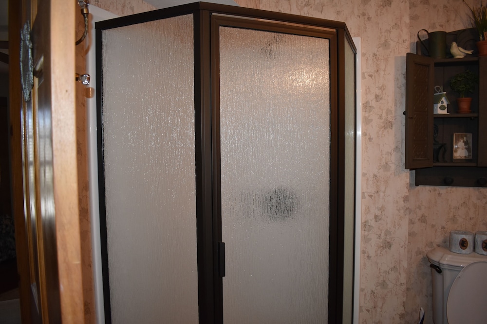 Bear Creek Lodge Cabin Resort - photo 86