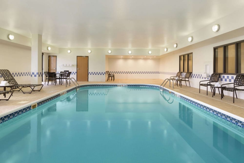 Hampton Inn Chicago Tinley Park - photo 14