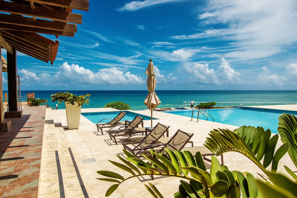 Bayrock C 3 in Sosua, Dominican Republic